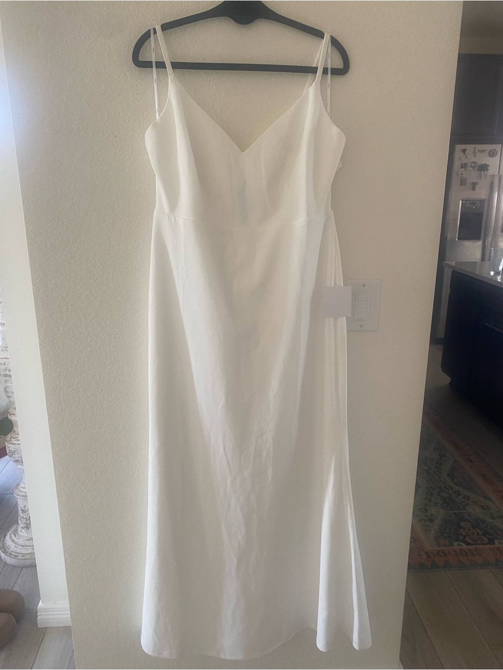 NWT Lulus Wedding Dress with Button Keyhole Back